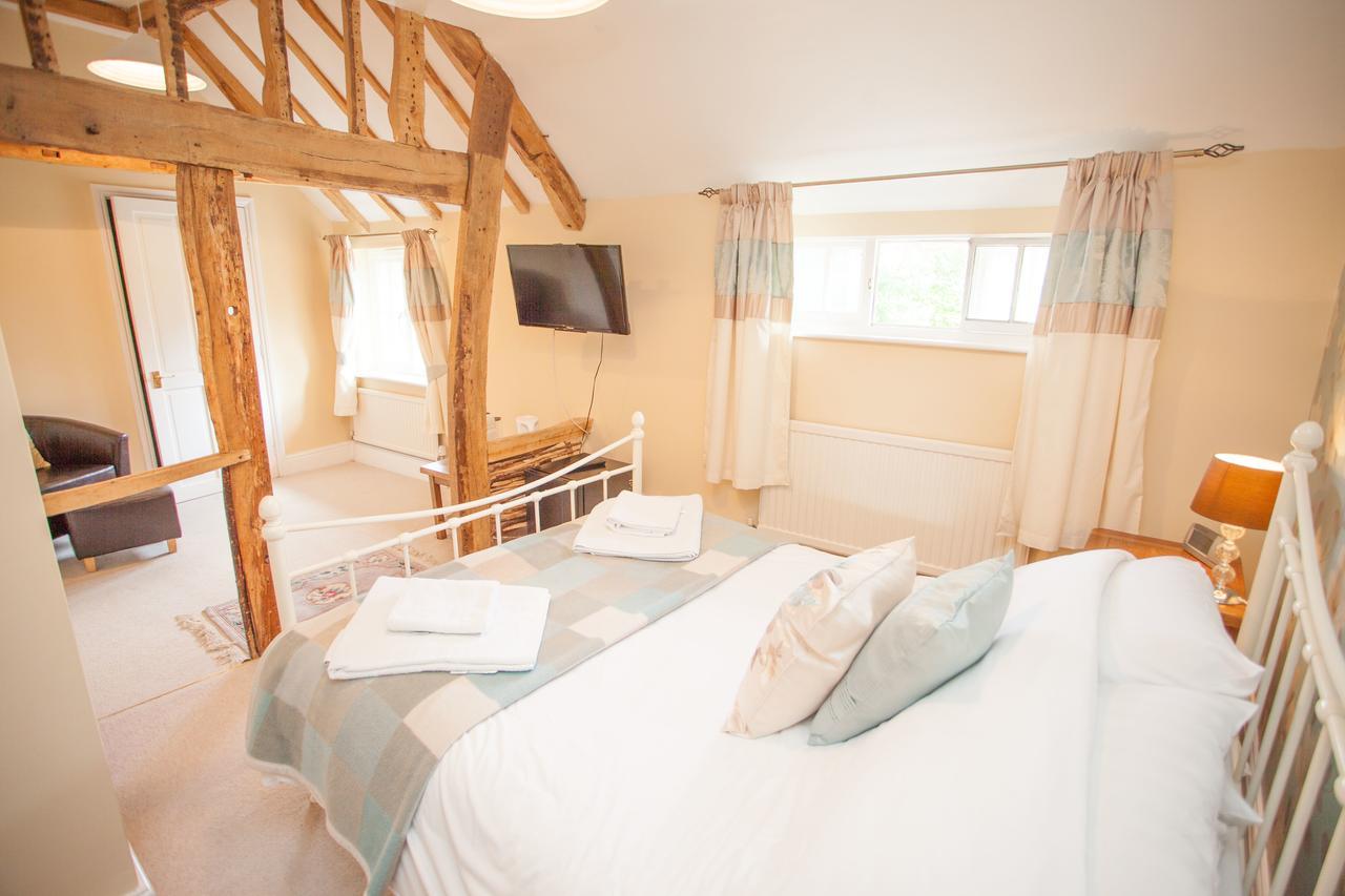 The Seven Stars Inn Pewsey Экстерьер фото